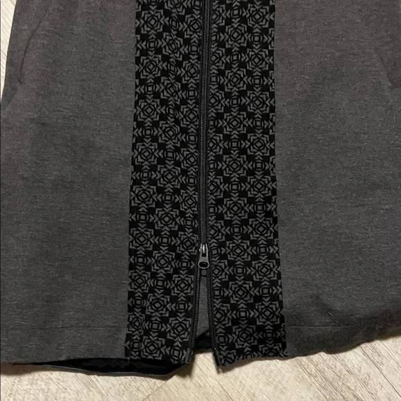 Title Nine Gray Sleeveless Mini Dress - Picture 6 of 9